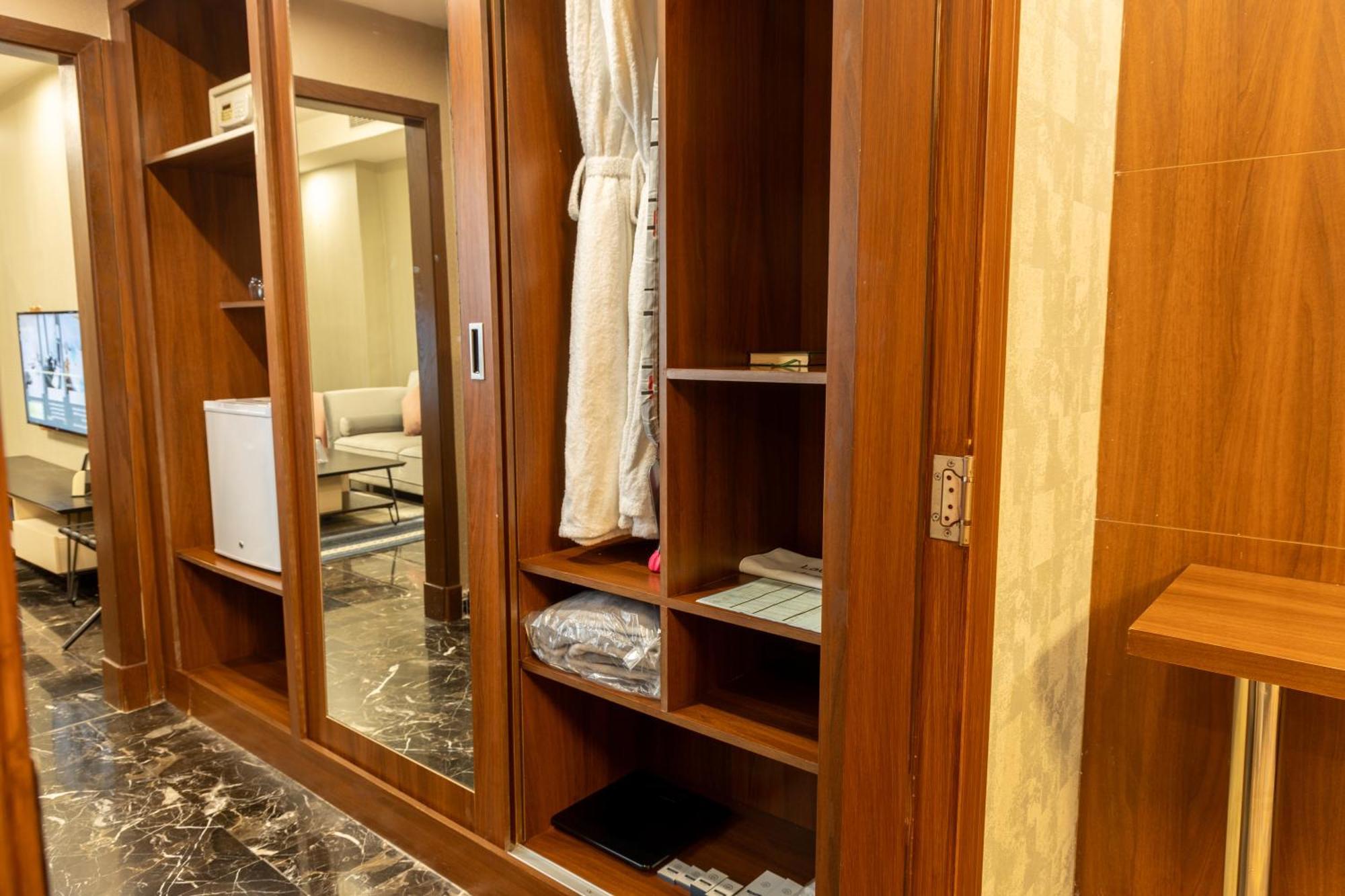 Donatello Jeddah Hotel エクステリア 写真