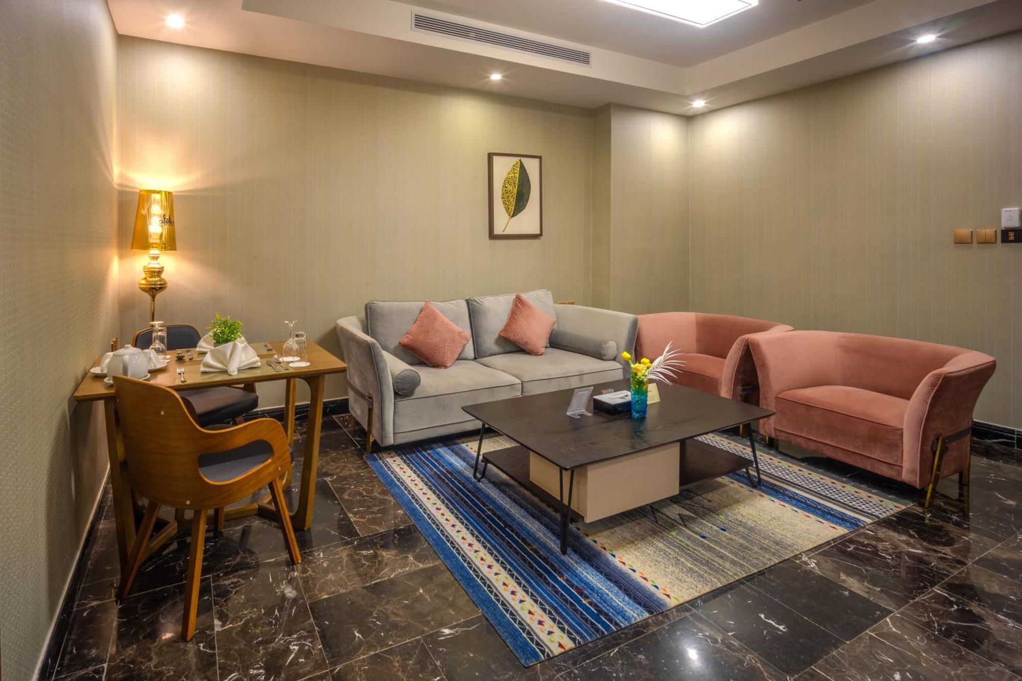 Donatello Jeddah Hotel エクステリア 写真